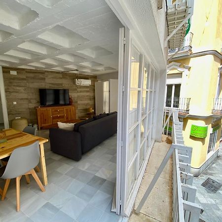 Apartamento 4Pax En Pleno Centro Plaza Salvador Siviglia Esterno foto