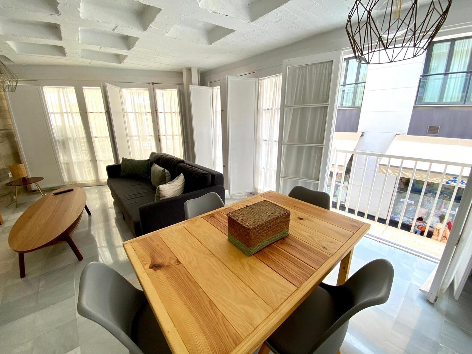 Apartamento 4Pax En Pleno Centro Plaza Salvador Siviglia Esterno foto